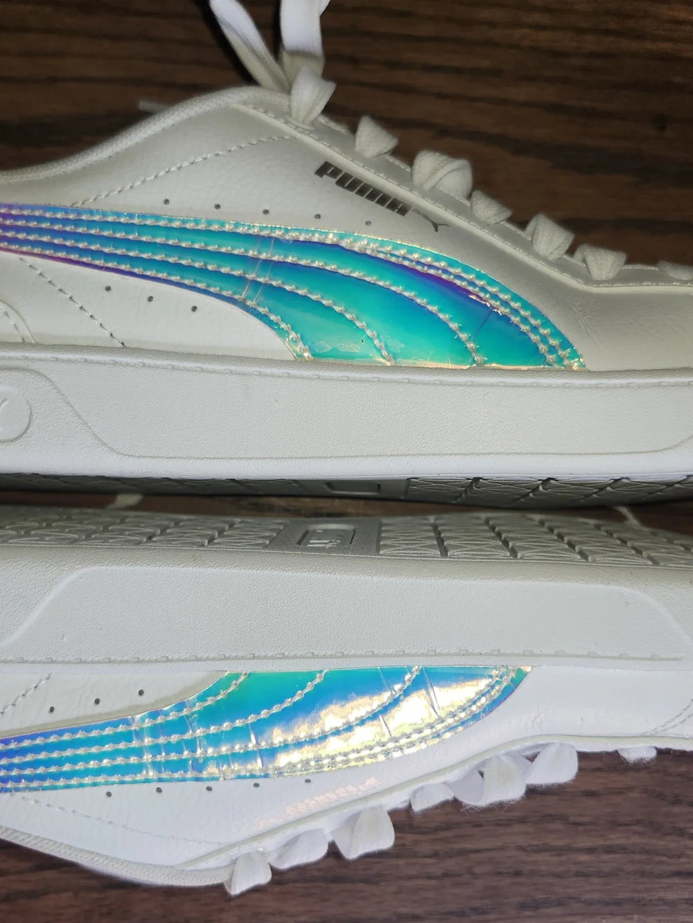 Puma White Sneakers with Iridescent Teal-Purple Formstrip